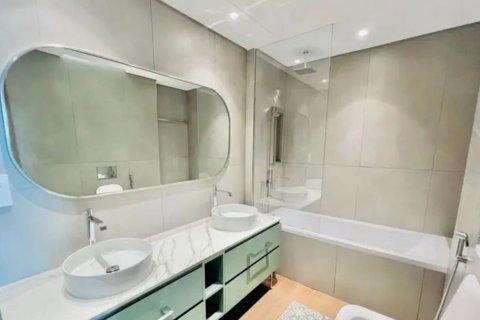 2 bedrooms Apartment in Dubai, UAE No. 151373 4