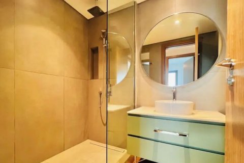 2 bedrooms Apartment in Dubai, UAE No. 151373 6