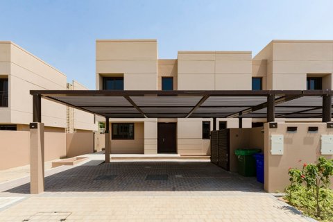 3 bedrooms Townhouse in Muwaileh Commercial, UAE No. 208673