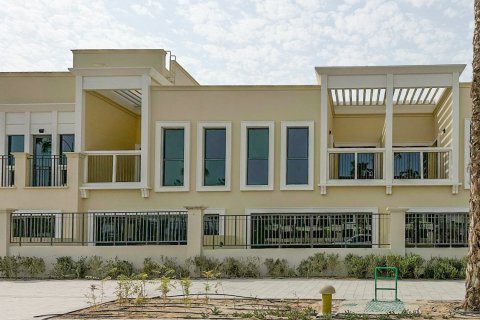 Таунхаус с 4 спальнями в Damac Lagoons, ОАЭ №208667