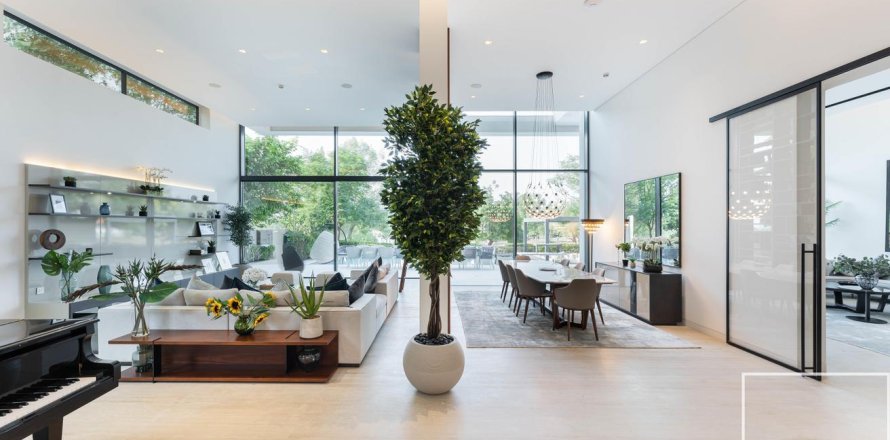 Вилла с 6 спальнями в Джумейра Гольф Эстейтс, ОАЭ №136407