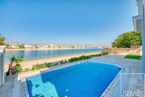 Villa de 5 dormitorios en Garden Homes, UAE No. 136402 3