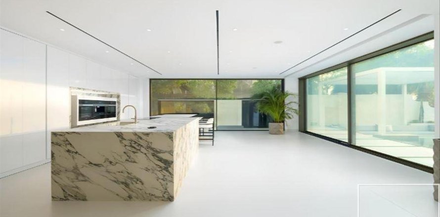 5 غرفة نوم  فيلا في Jumeirah Islands, الإمارات العربية المتحدة رقم 136404