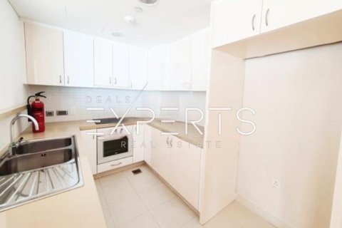 Apartment de 3 dormitorios en Al Raha Beach, UAE No. 80132 3