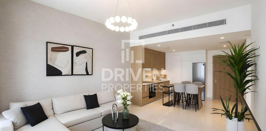 Appartement de 1 chambre à EMAAR Beachfront, UAE No. 209862