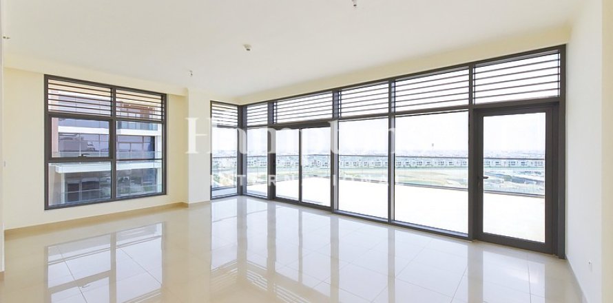 Пентхаус с 4 спальнями №125058