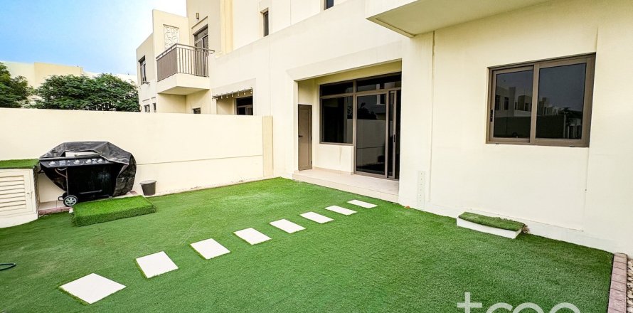 3 bedrooms Townhouse in Noor Townhouses, UAE No. 198977