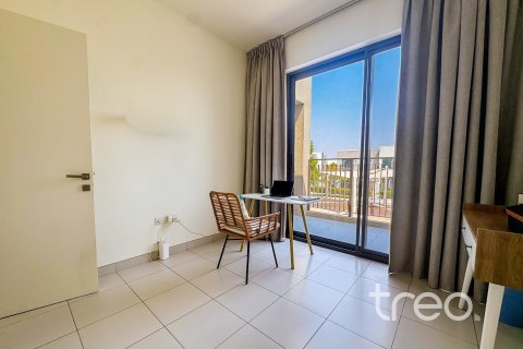 3 bedrooms Villa in EMAAR South, UAE No. 198973 8
