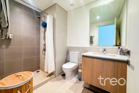 3 bedrooms Villa in EMAAR South, UAE No. 198973 9
