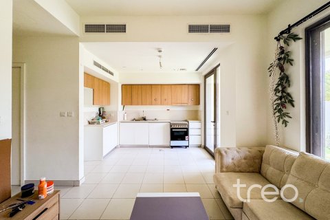 3 bedrooms Villa in EMAAR South, UAE No. 198975 15