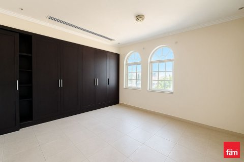 Villa de 3 dormitorios en Dubai, UAE No. 135761 14