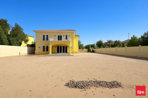 Villa de 3 dormitorios en Dubai, UAE No. 135761 4