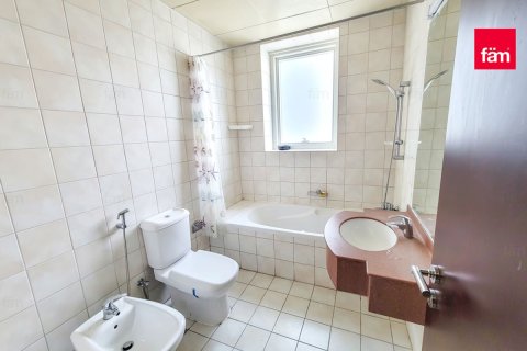 Apartment de 2 dormitorios en Dubai, UAE No. 135767 12