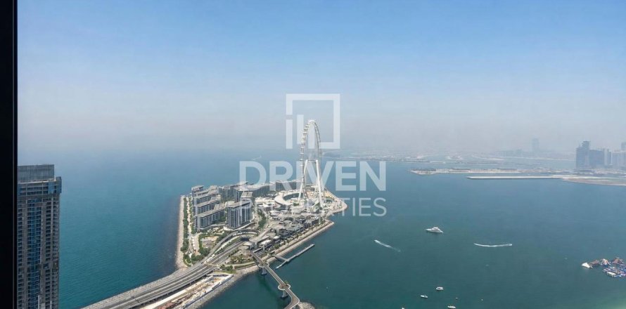Квартира с 4 спальнями в The Address Jumeirah Resort and Spa, ОАЭ №188620