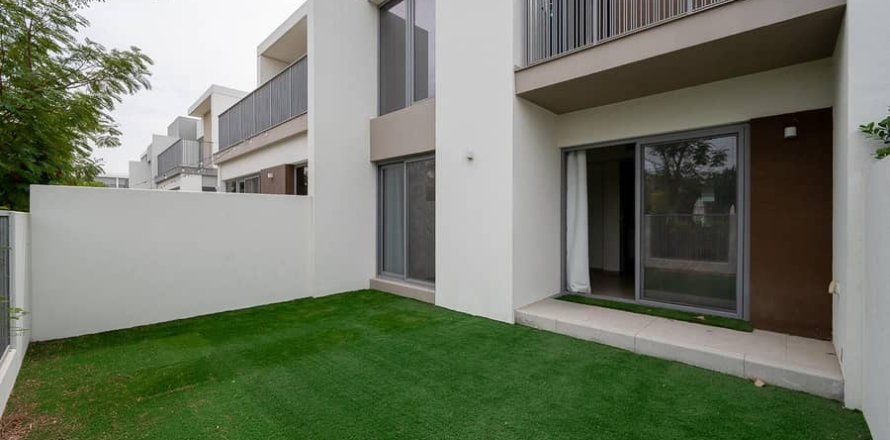 Townhouse de 3 dormitorios No. 114812