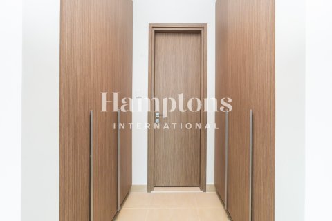 Квартира с 3 спальнями  №135263 15