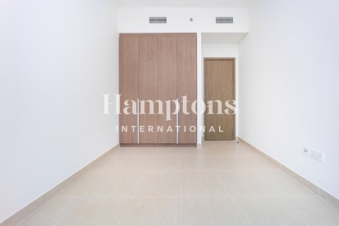 Квартира с 3 спальнями  №135263