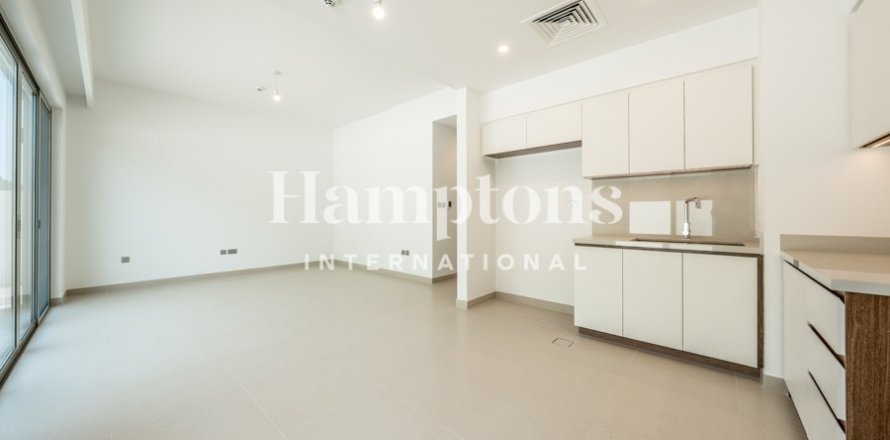 Вилла с 4 спальнями  №135260