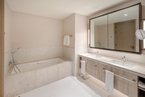2 bedrooms Apartment in Address Harbour Point, UAE No. 160161 4