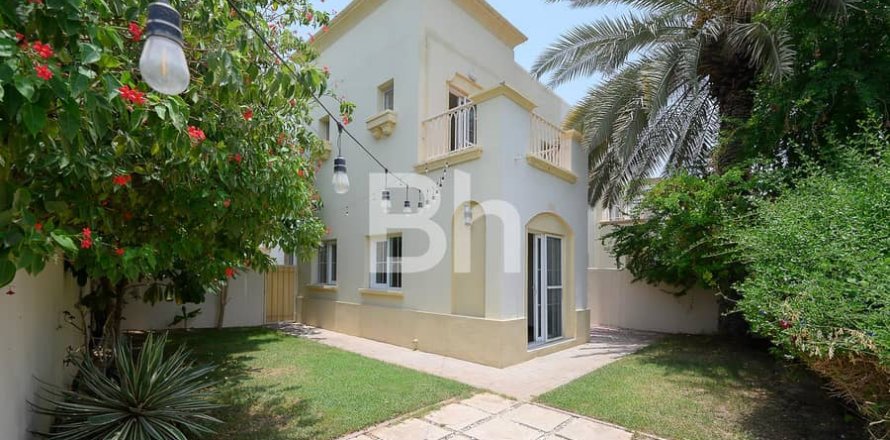 Villa de 2 dormitorios  No. 114821