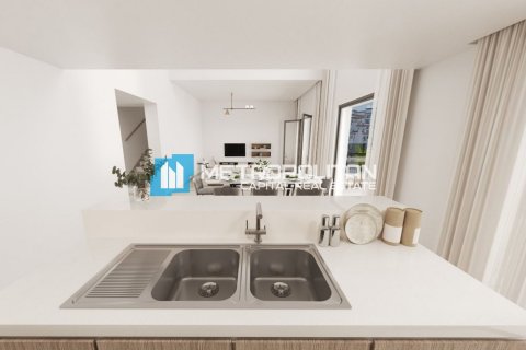 2 bedrooms Apartment on the Yas Island, UAE No. 81938 6