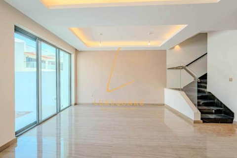 5 bedrooms Townhouse in DAMAC Hills (Akoya by DAMAC), UAE No. 188371 17
