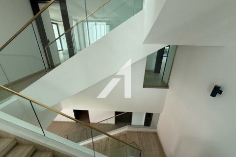5 bedrooms Villa in Jumeirah, UAE No. 64889 6