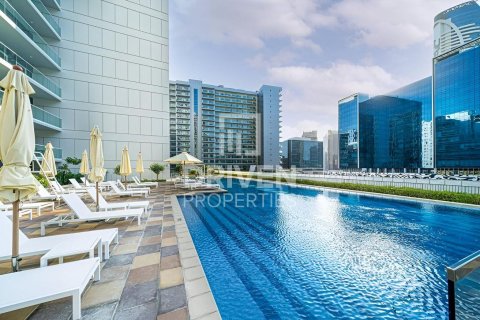 2 bedrooms Apartment in Business Bay, UAE No. 189682 18