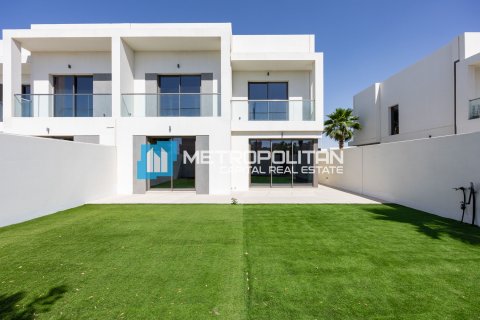 Townhouse de 3 chambres à Yas Island, UAE No. 135508 4