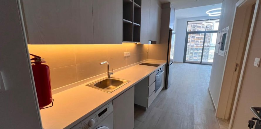 Studio Apartment in Business Bay, UAE No. 186422