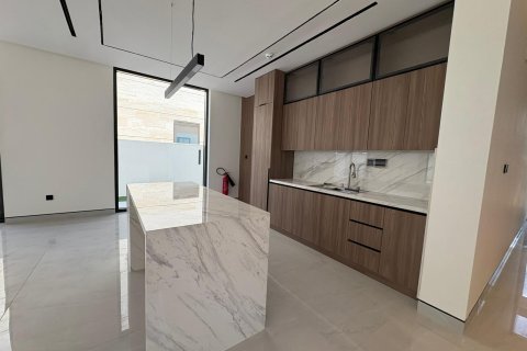 5 bedrooms Villa in Dubai South (Dubai World Central), UAE No. 151127 13