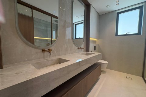 5 bedrooms Villa in Dubai South (Dubai World Central), UAE No. 151127 3