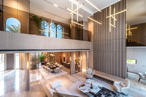5 bedrooms Villa in Jumeirah Islands, UAE No. 151129 8