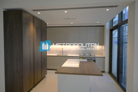 2 غرف نوم تاون هاوس في أبو ظبي, الإمارات العربية المتحدة رقم 133893 3