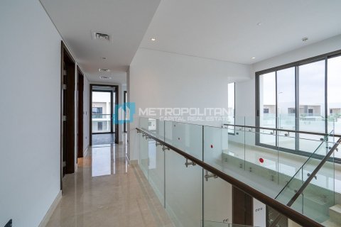 4 bedrooms Villa on the Yas Island, UAE No. 48840 8