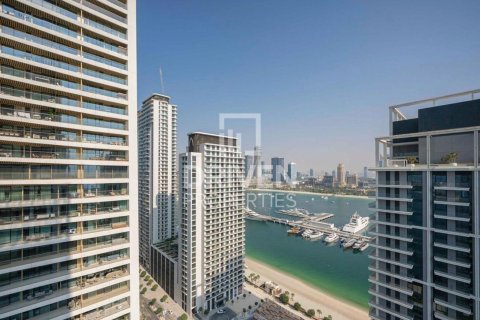 1 غرف نوم شقة في EMAAR Beachfront, الإمارات العربية المتحدة رقم 189889 3