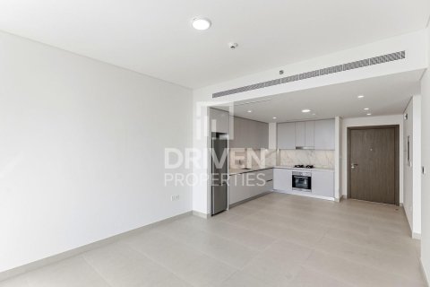 1 غرف نوم شقة في EMAAR Beachfront, الإمارات العربية المتحدة رقم 189890 4