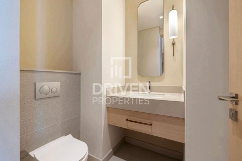 Квартира с 2 спальнями в Vida Residences Dubai Mall, ОАЭ №189887 13