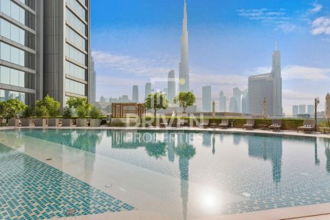 Квартира с 2 спальнями в Vida Residences Dubai Mall, ОАЭ №189887 16