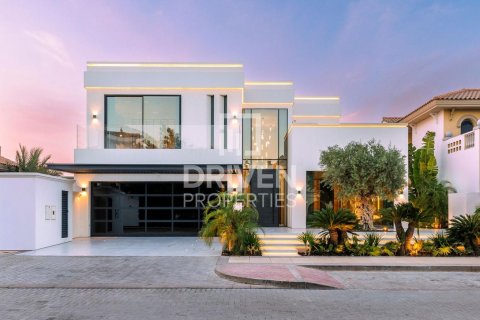 Villa de 5 dormitorios en Garden Homes, UAE No. 189892 29