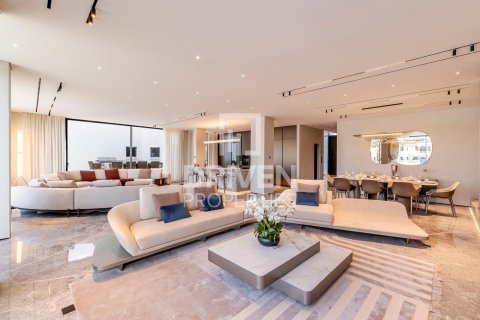 Villa de 5 dormitorios en Garden Homes, UAE No. 189892 6