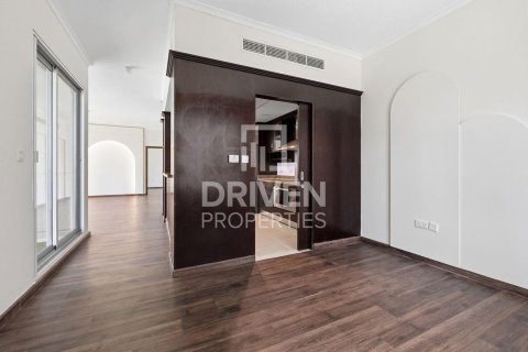 3 bedrooms Apartment in The Residences, UAE No. 193545 11