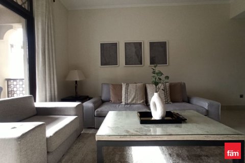 Квартира с 2 спальнями в Old Town, ОАЭ №145368 10