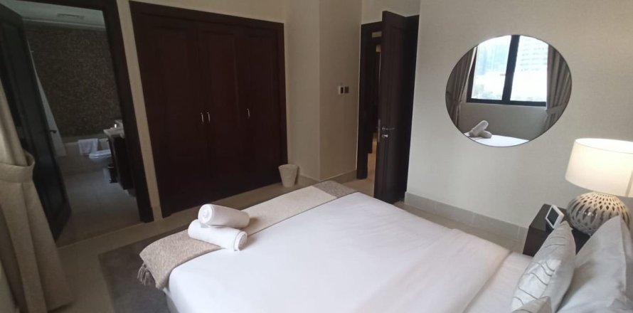 Квартира с 2 спальнями в Old Town, ОАЭ №145368