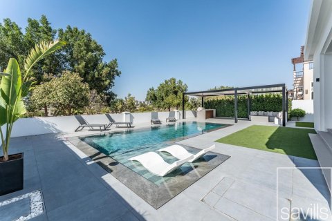 Вилла с 5 спальнями в Джумейра Гольф Эстейтс, ОАЭ №136489