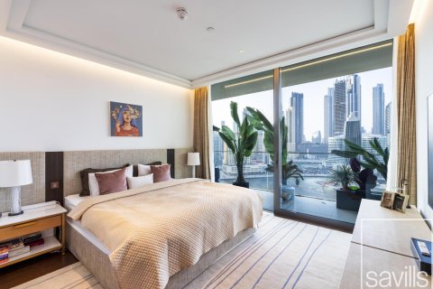 Квартира с 3 спальнями в Dorchester Collection Dubai, ОАЭ №136485 17