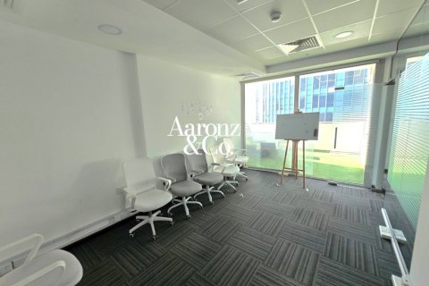 108m² Office in Business Bay, UAE No. 185092 4