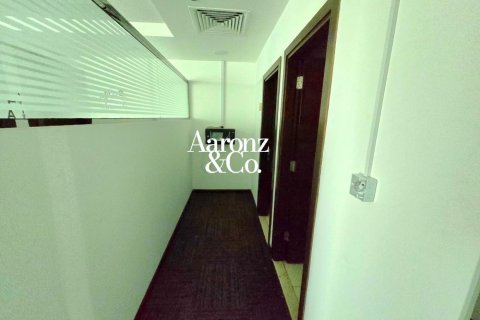 108m² Office in Business Bay, UAE No. 185092 11