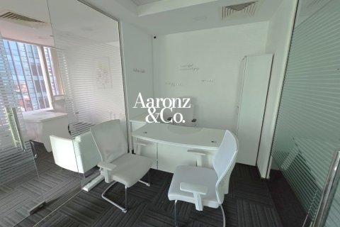 108m² Office in Business Bay, UAE No. 185092 6