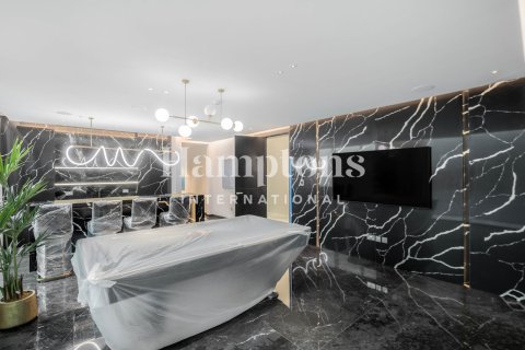 Villa de 6 dormitorios en FIVE Palm Jumeirah, UAE No. 76569 2